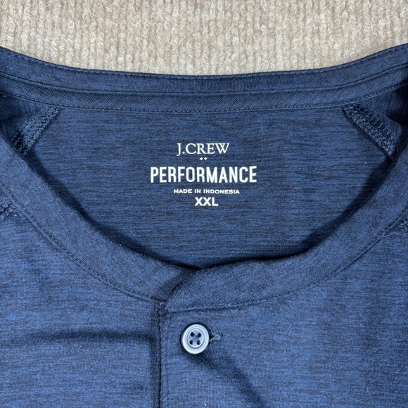 J. Crew Performance Navy Blue Henley Short Sleeve Shirt Men's Size XXL EUC - Picture 2 of 6